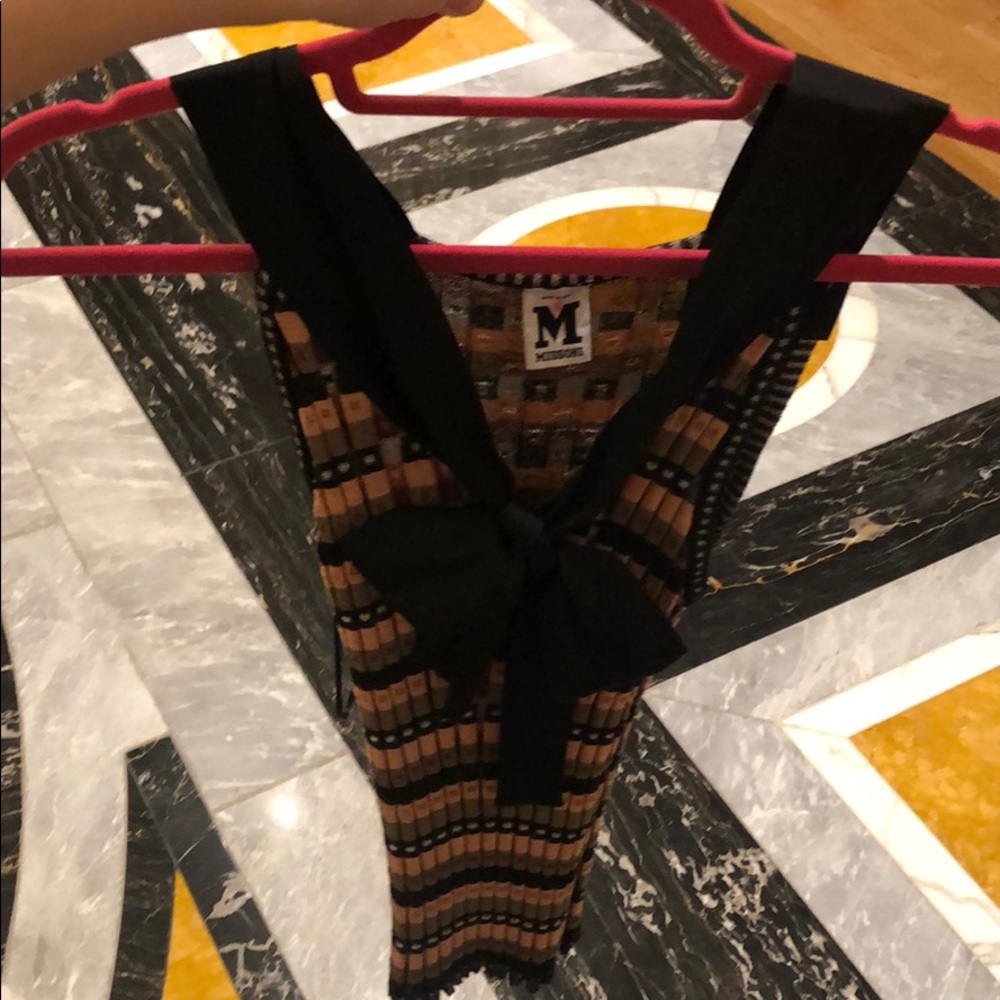 Missoni tank with bow